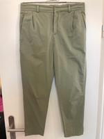 Drykorn Stoffhose Größe 28/32 grün NEU Niedersachsen - Buxtehude Vorschau