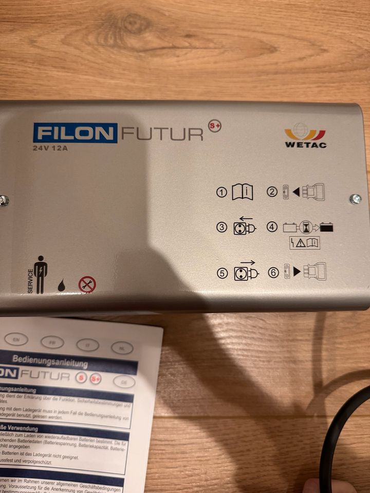 Filon Futur s+ Batterieladegerät in Hamburg