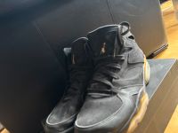 Jordan 5 Retro schwarz Gold Nordrhein-Westfalen - Bergisch Gladbach Vorschau