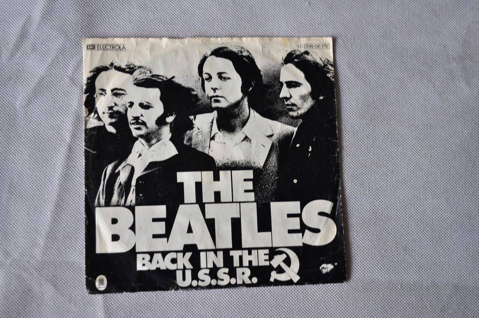 Beatles - Back in the U,S,S,R. / Twist and Shout - "7" in Solingen