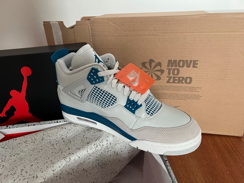 Jordan 4 retro industrial blue US12 in Nürnberg (Mittelfr)