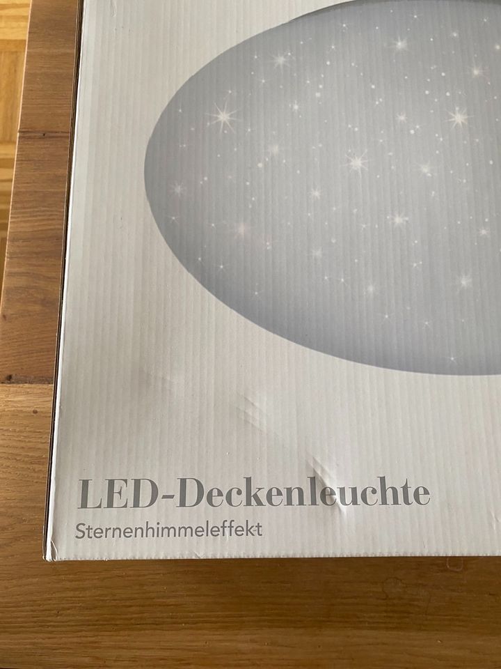 LED Deckenleuchte Sternenhimmel in Schauenburg