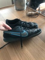 Nike Hallenschuhe 38,5 Bayern - Lindenberg im Allgäu Vorschau