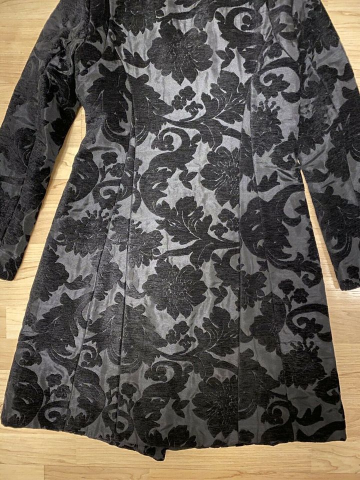 Mantel von Desigual für Frauen,Gr.M,schwarz,Neuwertig in Sprockhövel