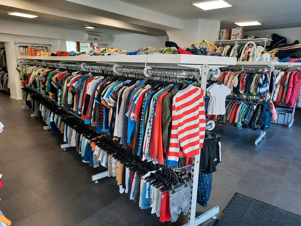 UMSTANDSMODE, BABY UND KINDERSECONDHAND HÖCHSTADT in Höchstadt