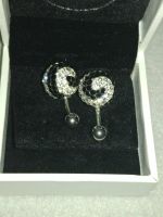 Piercing Bauchnabelpiercing schwar weiss Glitzer Strass Mecklenburg-Vorpommern - Pasewalk Vorschau