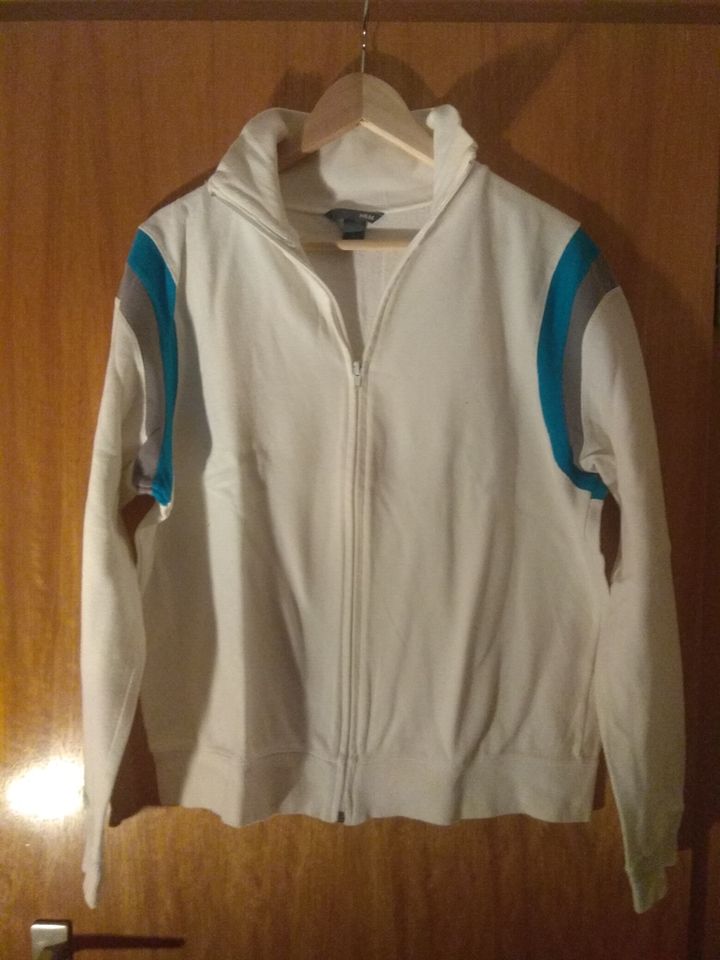 H&M Zipper Sweatjacke Sweater Pullover Pulli Trainingsjacke in Essen