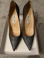 Jimmy Choo Schuh Abel, anthrazit Gr. 41, grau Essen - Essen-Werden Vorschau
