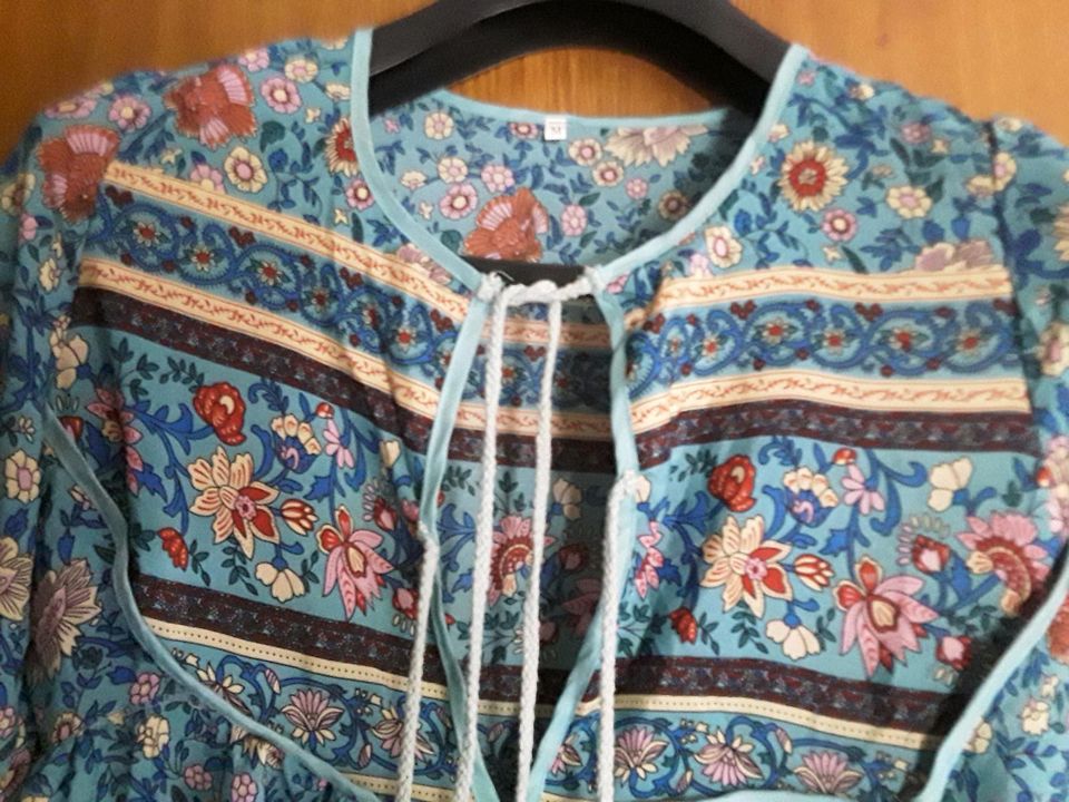 Kleid, Ibiza, Boho, Hippie, Gr. M, pflegeleicht in Großkarolinenfeld