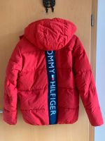 Winterjacke Tommy Hilfiger Gr.164(rot) Niedersachsen - Sottrum Vorschau