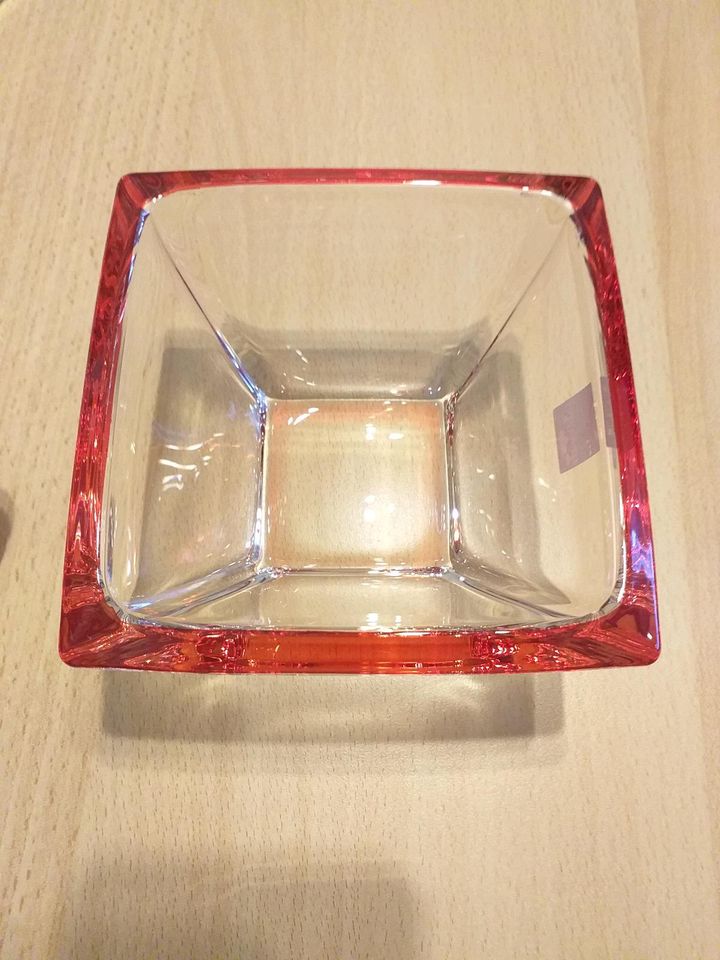 Verschiedene Flohmarktartikel Trödel Porzellan  Kristallglas in Rastatt