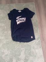 Tommy Hilfiger T-Shirt Größe 176 Nordrhein-Westfalen - Dorsten Vorschau