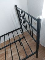 Bett 25 Euro!! 90 200 (Metall, schwarz) Nordrhein-Westfalen - Herford Vorschau