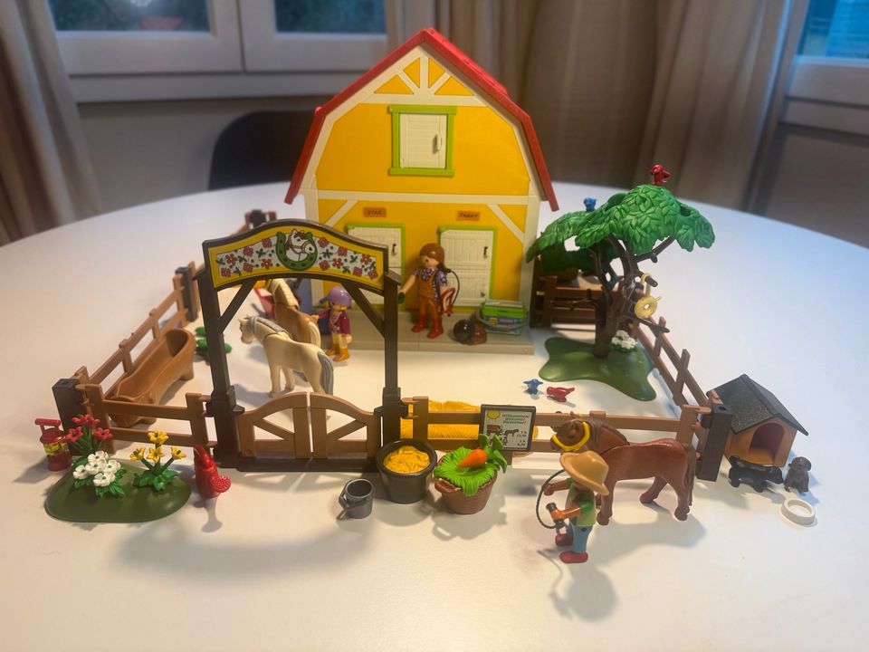 Playmobil 5222 - Ponyhof in Dachsberg