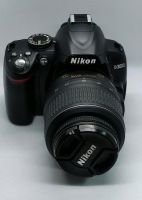 Nikon D3000 Kit inkl. 18-55II 1:3,5-5,6G Baden-Württemberg - Bonndorf Vorschau