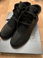 LUXUS PRADA HIGH-TOP SNEAKER SCHUHE 4T3368 Größe 41 SCHWARZ LEDER Berlin - Biesdorf Vorschau