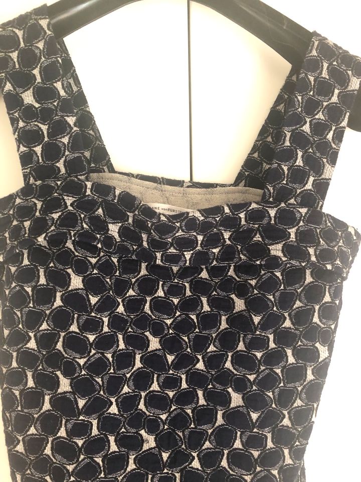 Kleid Wollkleid Diane von Fürstenberg 32 34 in München