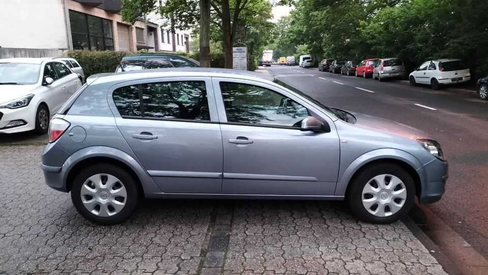 Opel - Astra 1.6  Klima . Mit Tüv in Köln
