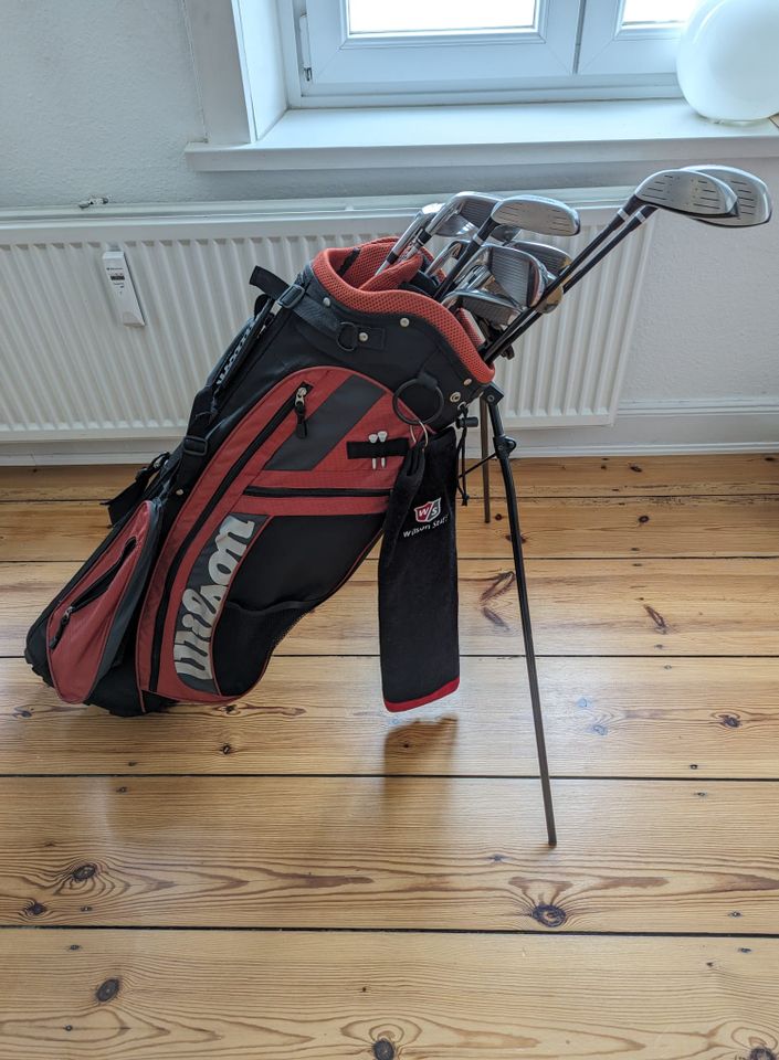Wilson Golfschläger Set in Bag - kaum benutzt in Hamburg