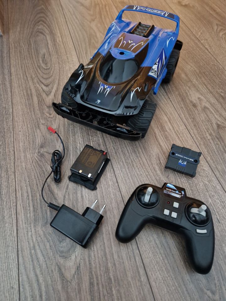 Revell VR Racer RC Car Auto ferngesteuert defekt in Krostitz