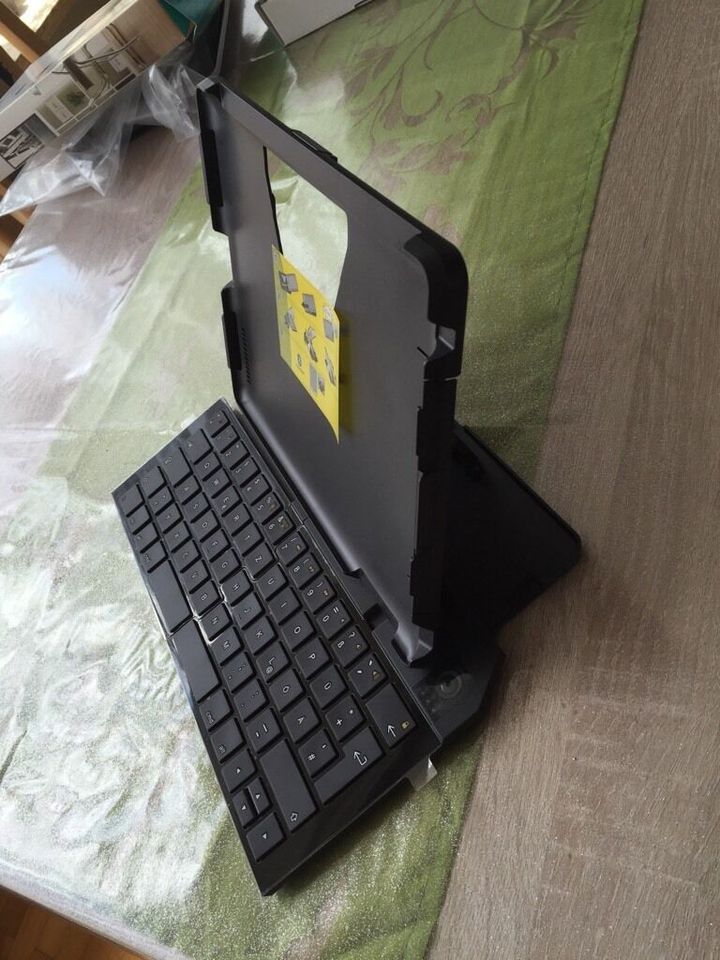Logitech Fold-Up Keyboard for iPad-2 Deutsches Tastatur-Bluetooth in Neumarkt i.d.OPf.
