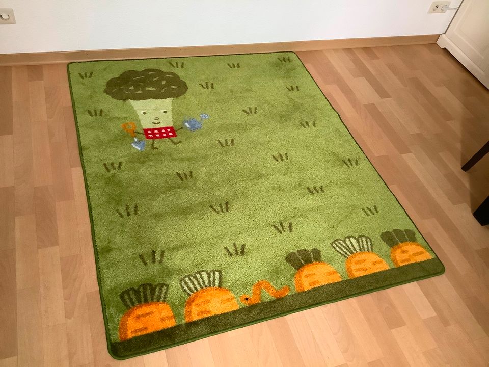 Ikea Teppich Kinder Zimmer TORVA 133x160cm grün in Bielefeld