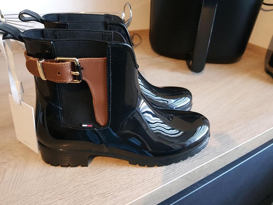 Tommy hilfiger  Schuhe Gummistiefel Damen gr.39 in Hannover