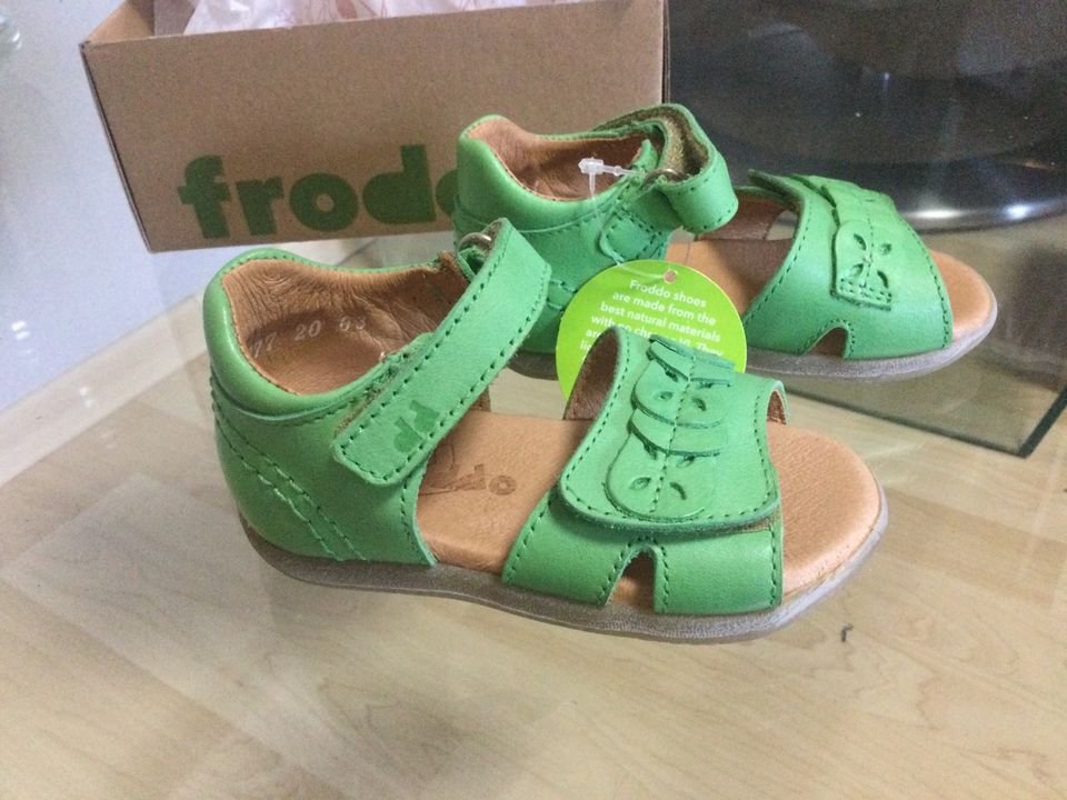 Froddo Kinder Leder Sandalen Gr 24 in Berlin