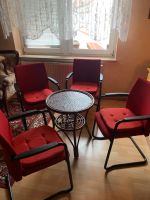 4 freischwingende  Stühle und Tisch zu verkaufen Thüringen - Apolda Vorschau
