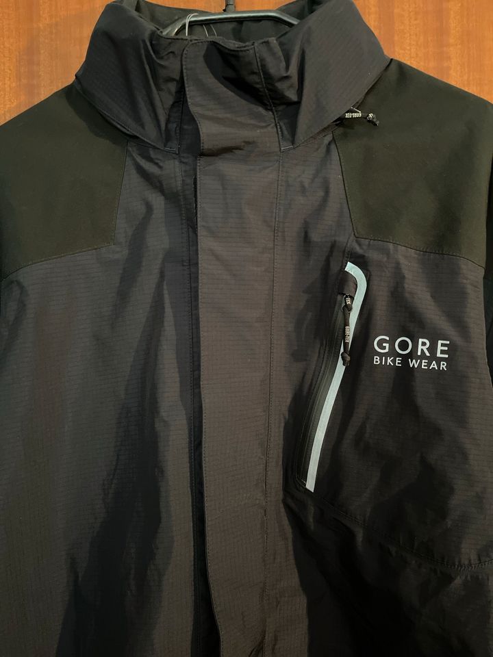 GORE BIKE WEAR, Fahrrad Jacke in Düsseldorf