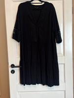 Schwarzes Kleid mit Spitzendetails – locker fallend, Größe 52/54 Nordrhein-Westfalen - Wiehl Vorschau