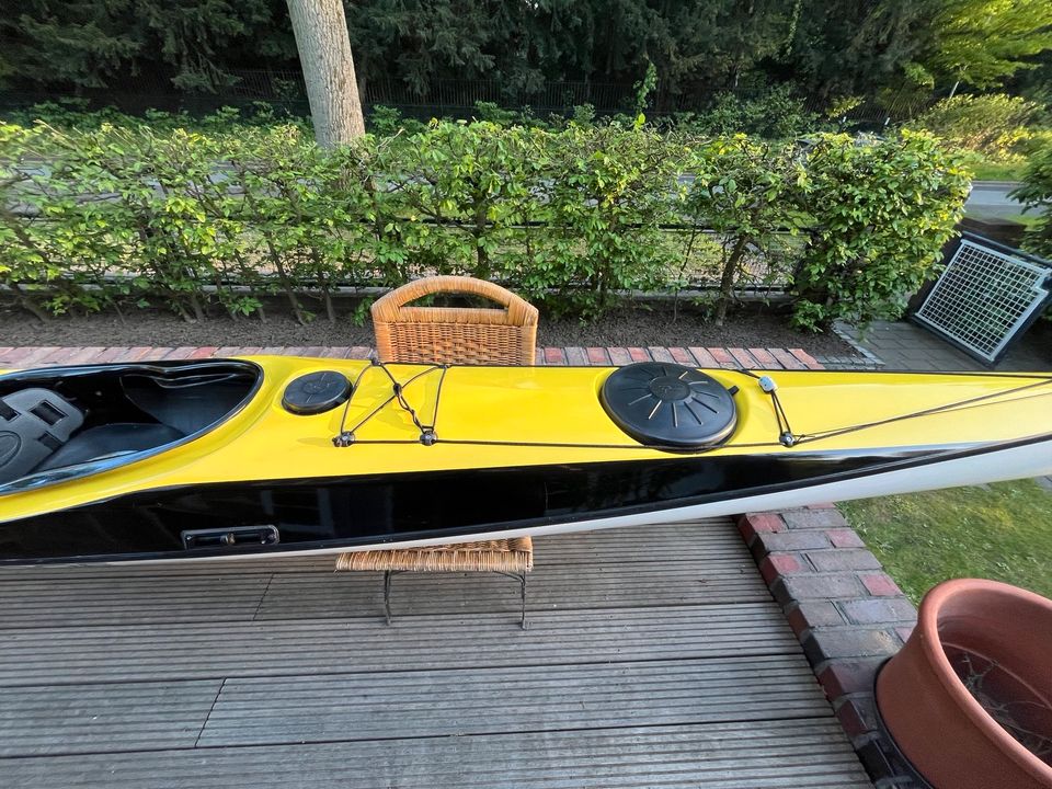 Neu! CS Canoe Absolut 18 Seekajak Fitnesskajak Touren Kajak 17 Kg in Hamburg