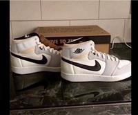 Nike AJKO 1 Grey Fog Schuhe Sneaker Michael Jackson 42 weiß Wandsbek - Hamburg Bramfeld Vorschau