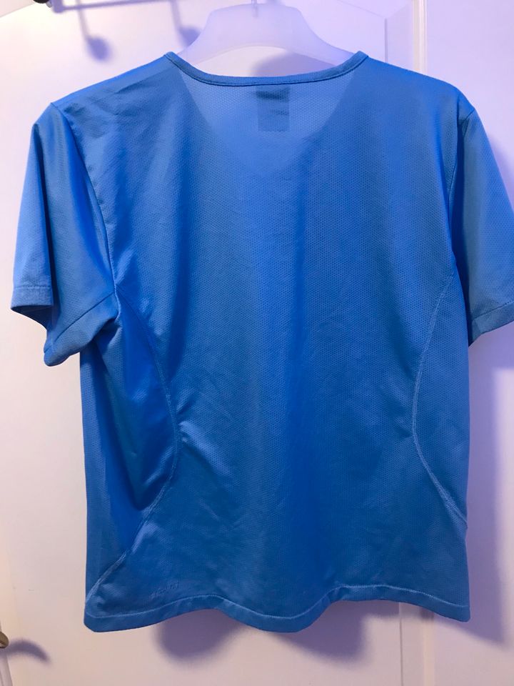 Nike t-shirt babyblau in Gronau (Westfalen)