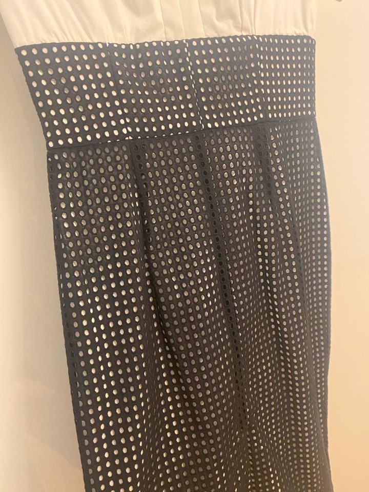 Marc Cain MARCCAIN Kleid schwarz weiß N1 34 Neu in Düsseldorf