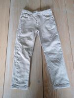 Schicke Jeans Skinny Slim Hose Jungen Mango hellgrau grau 122 Nordrhein-Westfalen - Alsdorf Vorschau
