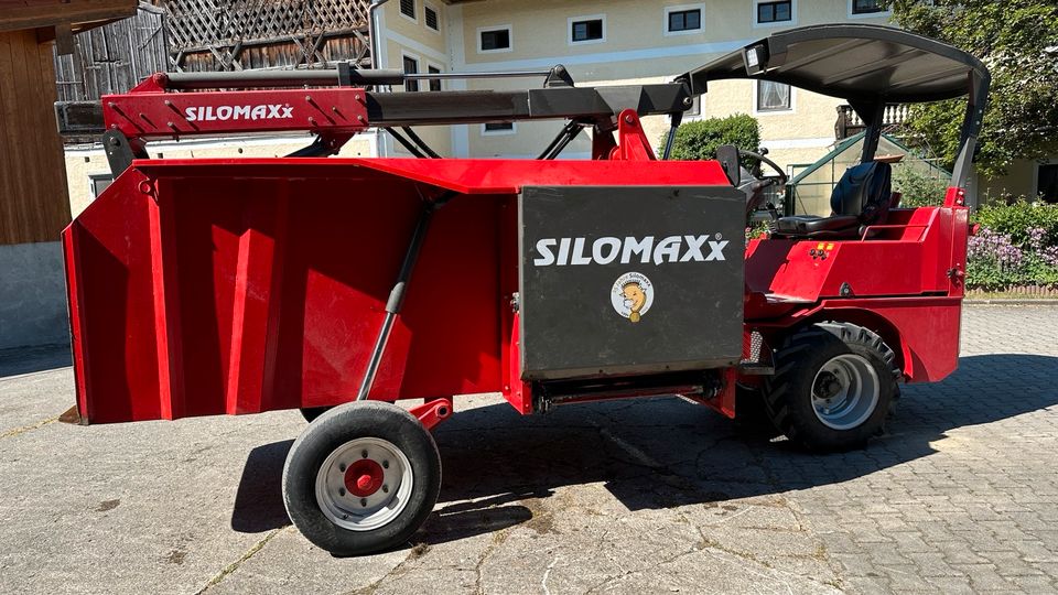 Silomaxx SVT 3845W, Silokamm Selbstfahrer, kein Futtermischwagen in Höslwang