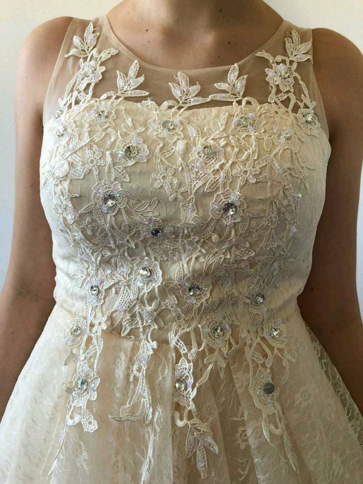 Traumkleid Abiball, Jugendweihe, Ballkleid in Gr. S in Großschirma