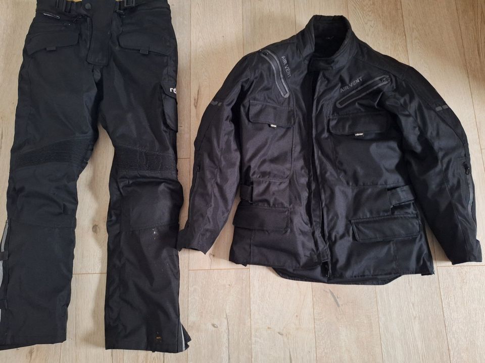 Motorradbekleidung von Römer + Motorradschuhe von Polo in Rothenburg