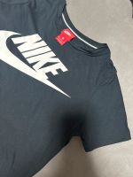 Nike Basic Shirt Damen Hannover - Kirchrode-Bemerode-Wülferode Vorschau