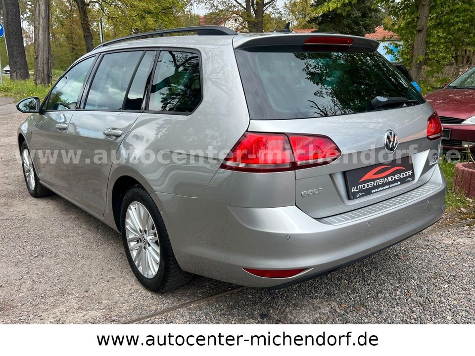 Volkswagen Golf VII Variant *Tüv Neu* in Michendorf