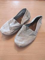 Toms Schuhe Espandrillos beige/sand und dunkelblau 38.5 Leipzig - Gohlis-Nord Vorschau