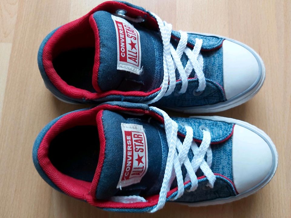 Coole All Star Converse Sneaker Gr. 31,5 neuwertig in Riesa