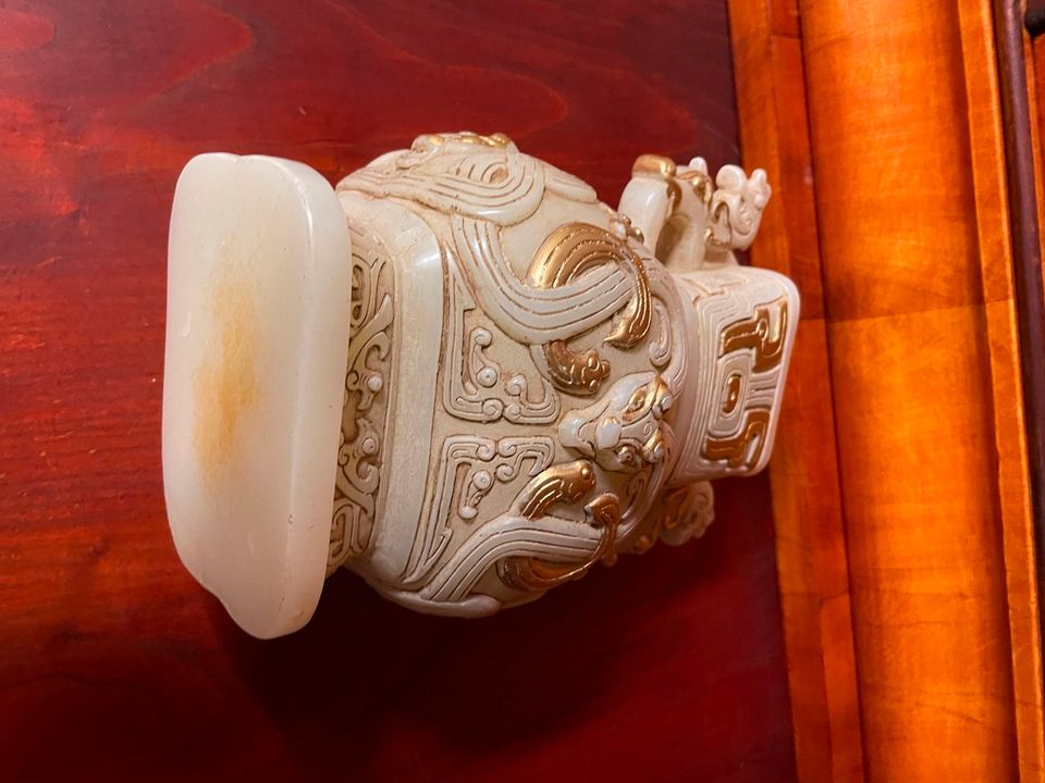 China, Jade Vase, aus jahrzehnte alten Sammlung,Qianlong Dynastie in Elbtal