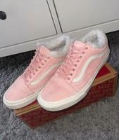 Vans Old Skool Fleece blossom Größe 40,5 Niedersachsen - Braunschweig Vorschau