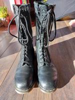 Dr Martens Größe 39, 14 Loch Niedersachsen - Gnarrenburg Vorschau