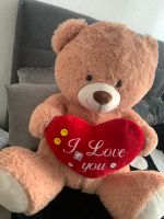 Grußes Teddybär „I love you“ Sachsen-Anhalt - Magdeburg Vorschau