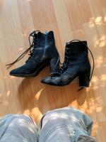 Stiefeletten Gr. 39 aus Wildleder Baden-Württemberg - Adelsheim Vorschau
