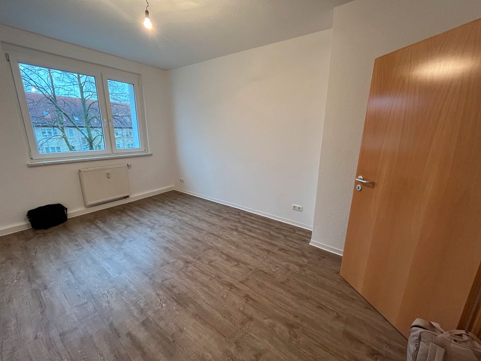 Nachmieter 3-Raum-Wohnung mit EBK & Balkon gesucht in Halberstadt