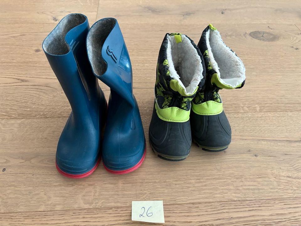 Schuhe Stiefel Junge 22, 23, 24, 26 in Otterberg